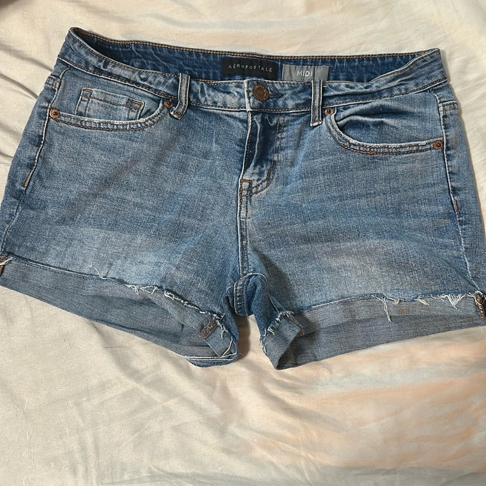 Cute Midi Aeropostale Shorts 💙
